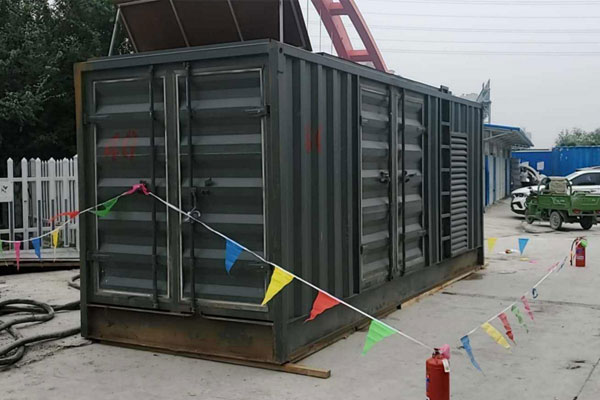 彭泽发电机租赁空气滤清器多久更换一次?